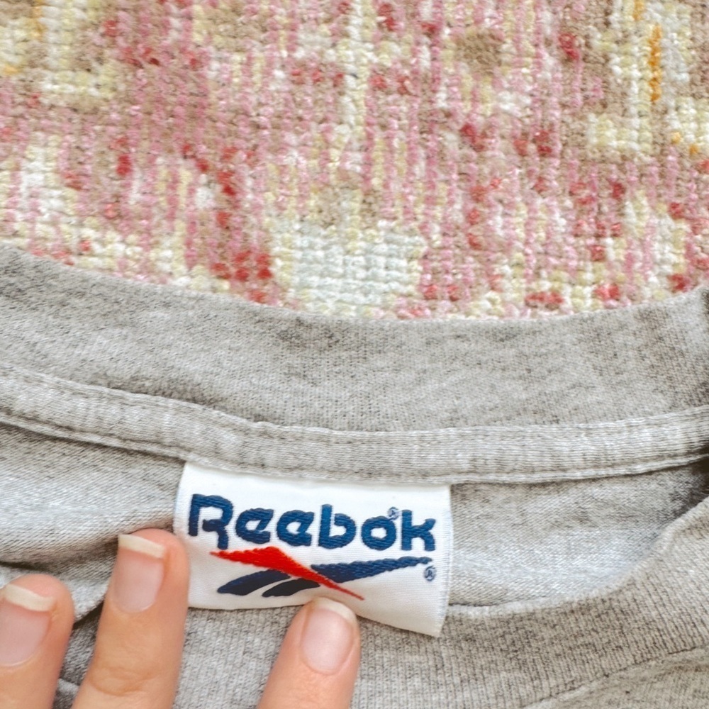 Reebok, Men’s Vintage T-Shirt - Picture 3 of 5